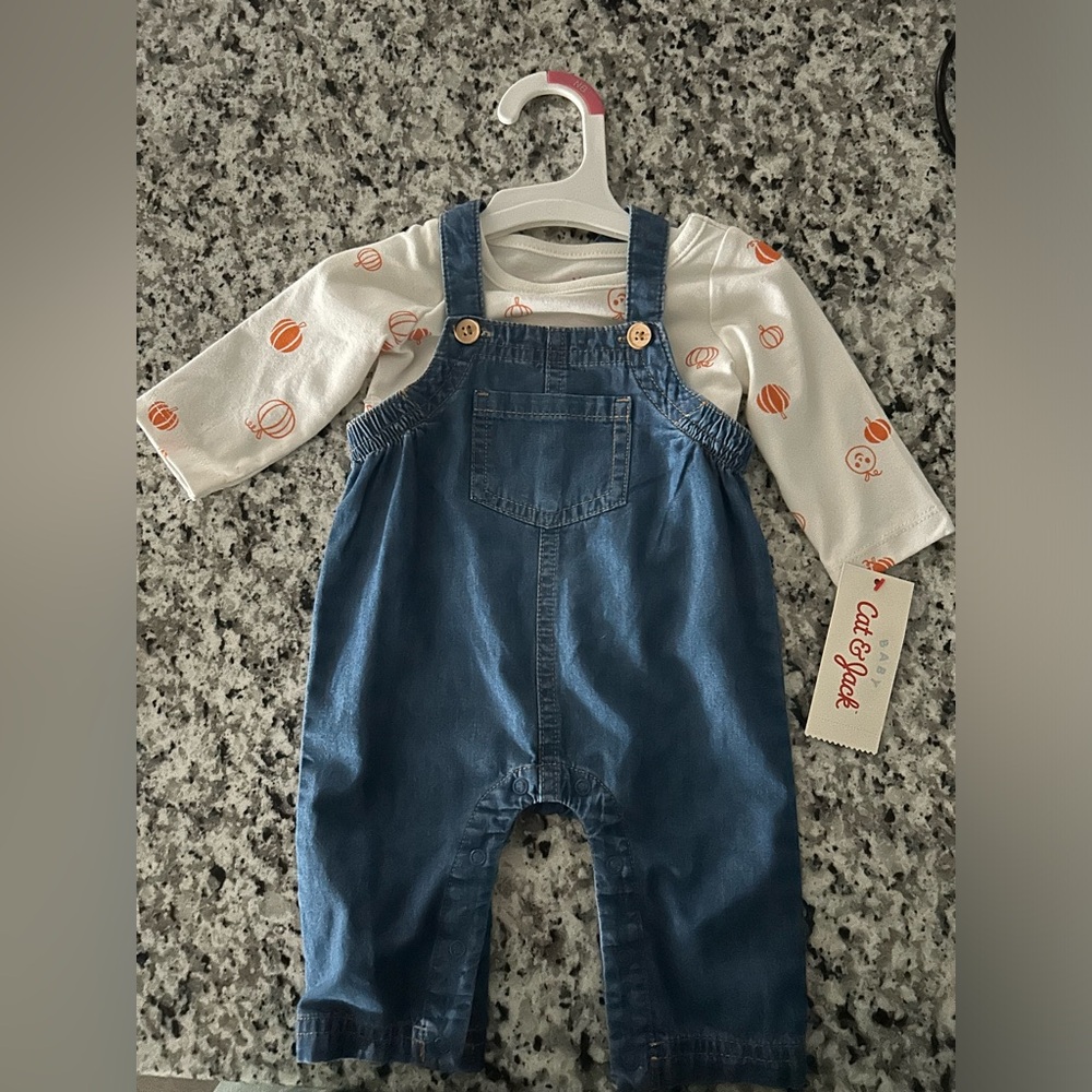 Cat & jack outfit Newborn
